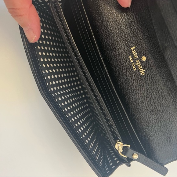 Kate Spade Black Bow Wristlet Wallet B#28 - Picture 10 of 14